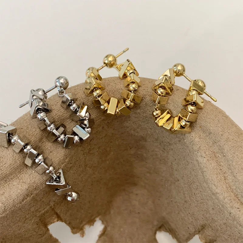 Minar Unique Design Gold Silver Color Metal Beads Earring for Women Irregular Geometrical Stud Earrings Casual Party Jewelry
Minar Unique Design Gold Silver Color Metal Beads Earring for Women Irregular Geometrical Stud Earrings Casual Party Jewelry