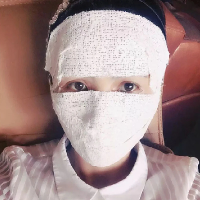 5Pcs 5D V Face Shaping Mummy Plaster Mask Smoothing Fine Lines Whitening Mask Small V Face Firming Skin Hydrating Face Mask
5Pcs 5D V Face Shaping Mummy Plaster Mask Smoothing Fine Lines Whitening Mask Small V Face Firming Skin Hydrating Face Mask