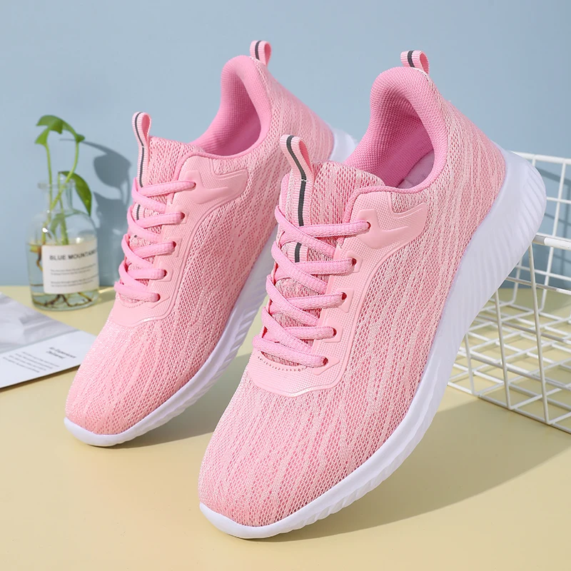 Fashion New Walking Shoes for Women Lightweight Mesh Breathable Casual Flats Outdoor Non-slip Running Sports Jogging Lace-up
Fashion New Walking Shoes for Women Lightweight Mesh Breathable Casual Flats Outdoor Non-slip Running Sports Jogging Lace-up