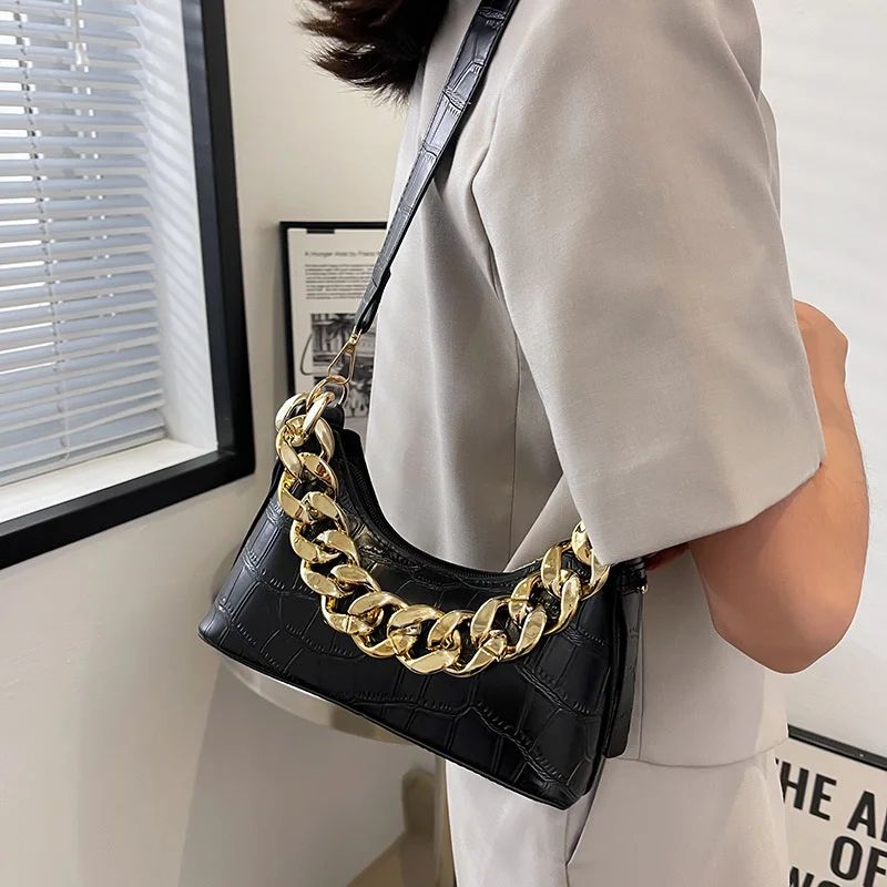 Women Lether Handbag Simple Single Shoulder Underarm Bag Fashion Crocodile Texture Chain Bags For Women
Women Lether Handbag Simple Single Shoulder Underarm Bag Fashion Crocodile Texture Chain Bags For Women