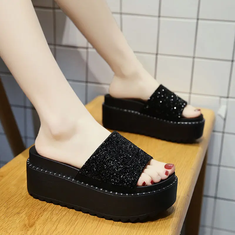 2022 Woman Slippers Summer Platform Ladies Wedges Peep Toe Rhinestone Slides Female Solid Women Casual Outdoor Shoes Women's
2022 Woman Slippers Summer Platform Ladies Wedges Peep Toe Rhinestone Slides Female Solid Women Casual Outdoor Shoes Women's