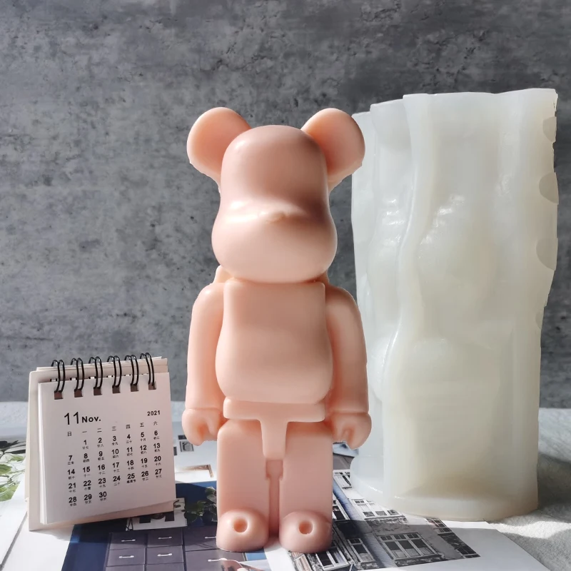 

BT0108 New Design 3D Fashion Cartoon Violent Bear Figure Plaster Candle Mould Beabrick Bear Candle Silicone Mold