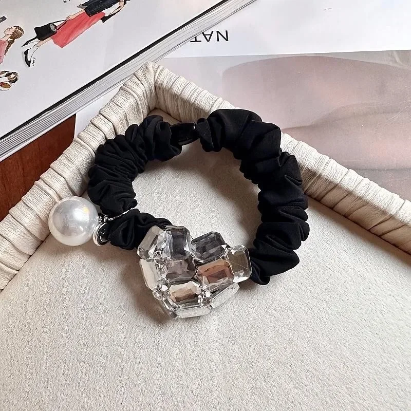 Korean Style New Girl Simple Hair Ropes Heart Rhinestones Elastic Rubber Bands Hair Ties for Women Fashion Hair Accessories
Korean Style New Girl Simple Hair Ropes Heart Rhinestones Elastic Rubber Bands Hair Ties for Women Fashion Hair Accessories