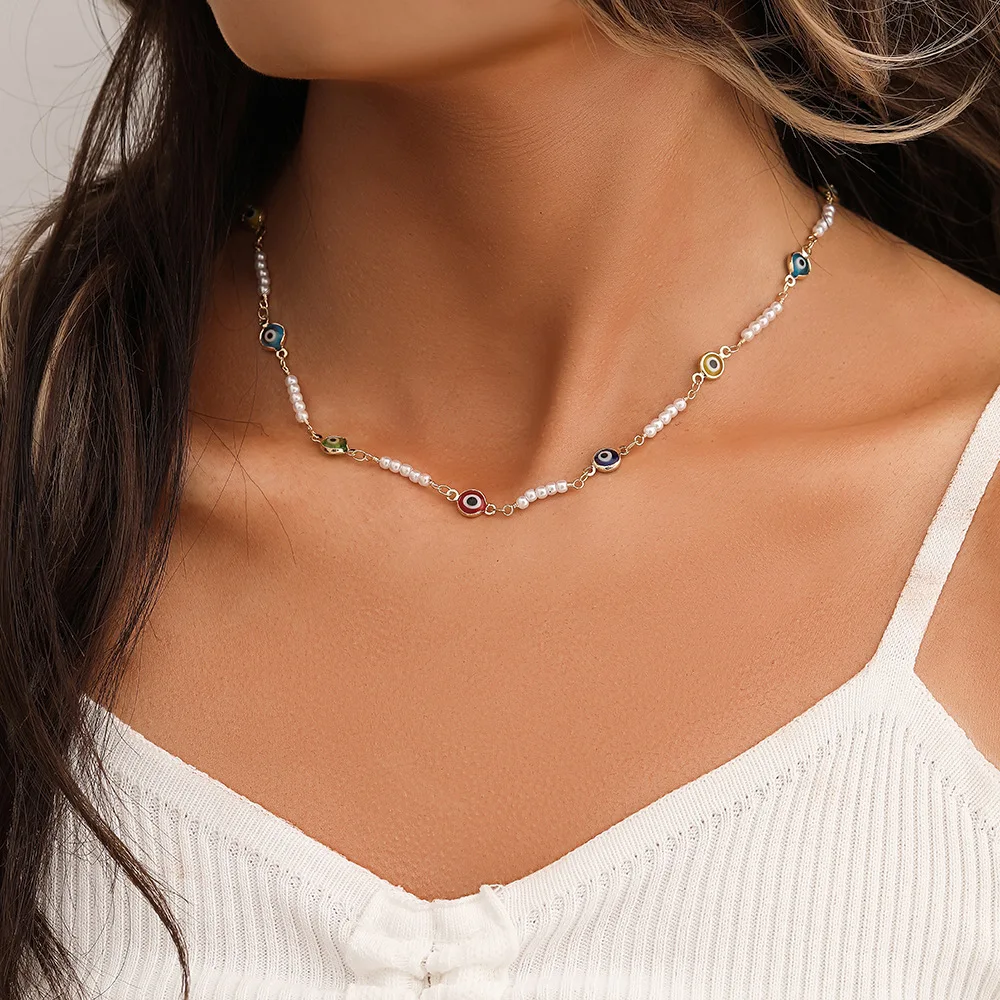 Fashion Simple Short Devil's Eye Pearl Clavicle Chain Necklace Versatile Temperament Personality Female Jewelry
Fashion Simple Short Devil's Eye Pearl Clavicle Chain Necklace Versatile Temperament Personality Female Jewelry