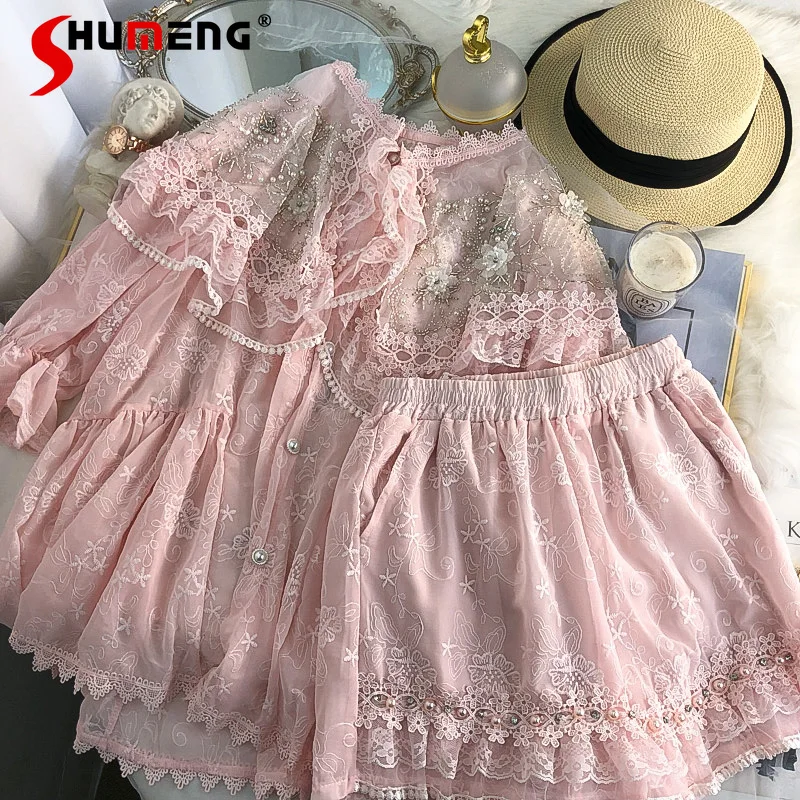 French Gentle Sweet Beaded Doll Collar Bell Sleeve Lace Shirt Women 2022 Summer New Fashion Fairy Wide Leg Shorts Two-piece Sets
French Gentle Sweet Beaded Doll Collar Bell Sleeve Lace Shirt Women 2022 Summer New Fashion Fairy Wide Leg Shorts Two-piece Sets