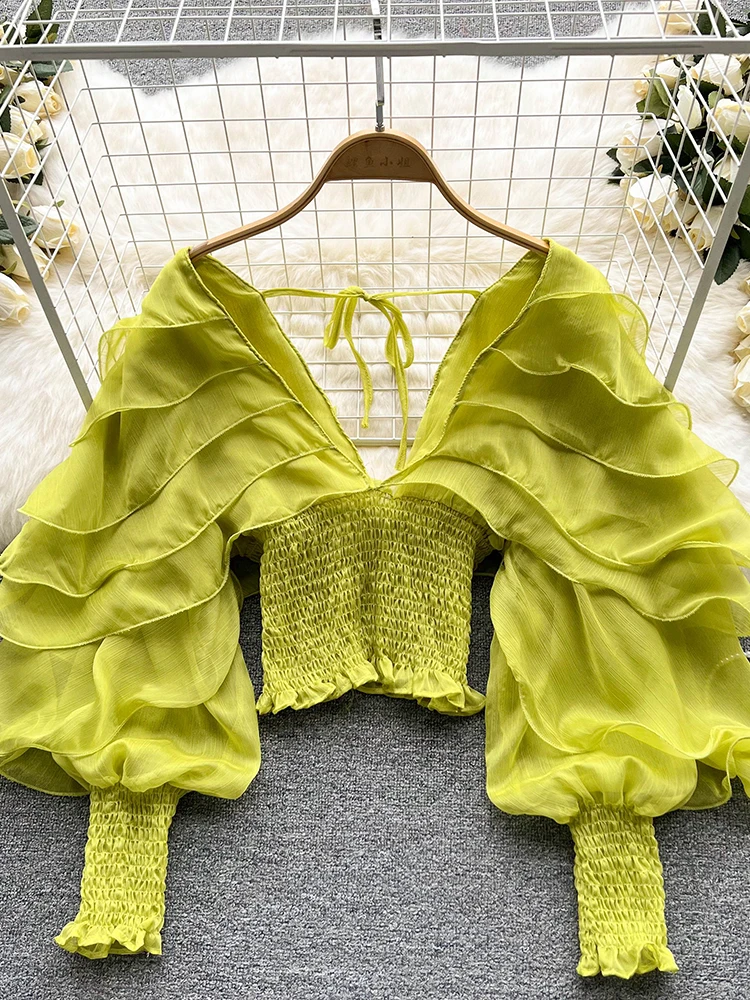 High Quality Sexy Deep V-Neck Ruffle Blouse Women Summer Lantern Long Sleeve Backless Bandage Shirt Female Black/White Crop Top
High Quality Sexy Deep V-Neck Ruffle Blouse Women Summer Lantern Long Sleeve Backless Bandage Shirt Female Black/White Crop Top