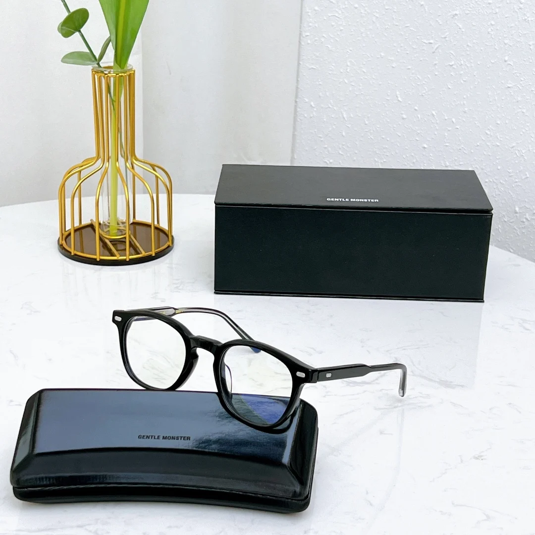 Gentle Monster Sunglasses EDDY A Eye Glasses Women Men Reading Designer Fashion Clear Korean Eyeglasses Frames With Package
Gentle Monster Sunglasses EDDY A Eye Glasses Women Men Reading Designer Fashion Clear Korean Eyeglasses Frames With Package