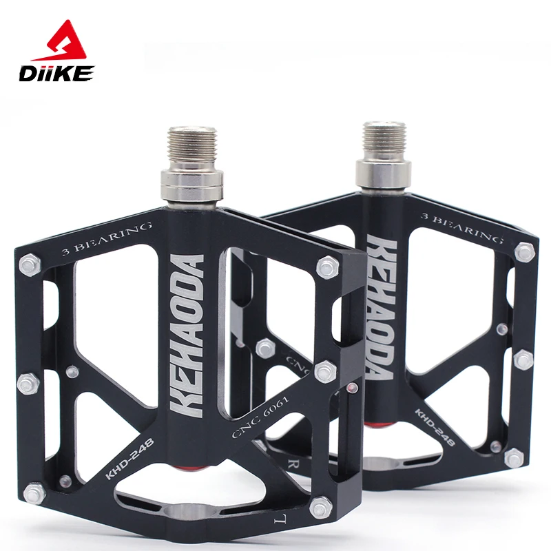 Diike Mountain Bike Bicycle Pedals Cycling Ultralight Aluminium Alloy 3 Bearings MTB Pedals Bicicleta Bike Pedals Flat BMX
Diike Mountain Bike Bicycle Pedals Cycling Ultralight Aluminium Alloy 3 Bearings MTB Pedals Bicicleta Bike Pedals Flat BMX
