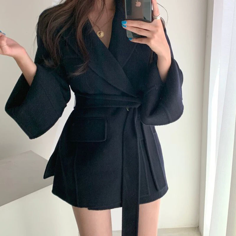 Women 2021 New Woolen Coat for Autumn French Lapel Straight Slim Fit Lace-up Waist Cardigan Long Sleeve Loose Casual Suit Jacket
Women 2021 New Woolen Coat for Autumn French Lapel Straight Slim Fit Lace-up Waist Cardigan Long Sleeve Loose Casual Suit Jacket