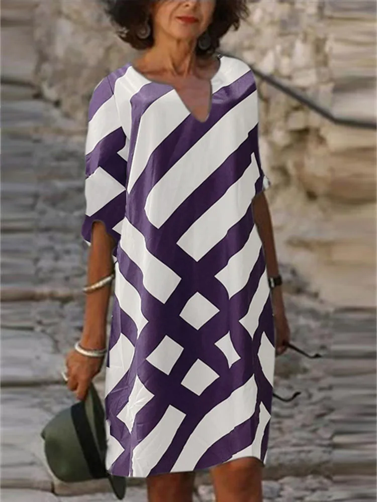 2022 Fashion V Neck Half Sleeve Midi Dress Summer Women Vintage Stripe Print Dresses Casual Clothing Women Boho Party Dress
2022 Fashion V Neck Half Sleeve Midi Dress Summer Women Vintage Stripe Print Dresses Casual Clothing Women Boho Party Dress