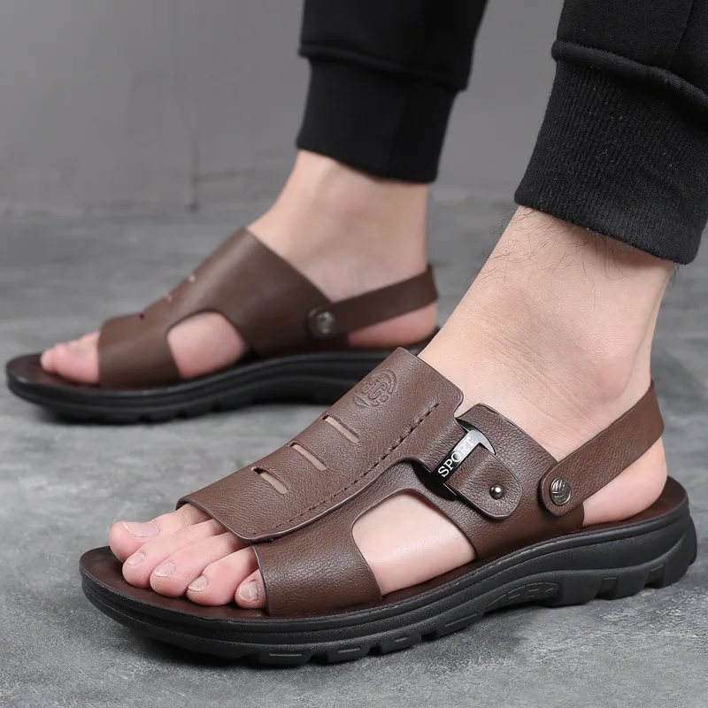 Men's slippers 2022 new soft bottom non-slip leather dual-use beach shoes middle-aged and elderly father driving sandals
Men's slippers 2022 new soft bottom non-slip leather dual-use beach shoes middle-aged and elderly father driving sandals