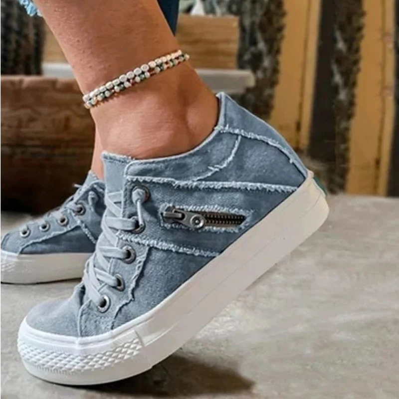 Women's Casual Shoes 2022 Spring New Lace Up Zipper Ladies Canvas Shoes Comfortable Denim Female Flat Loafer Trendy Sneakers
Women's Casual Shoes 2022 Spring New Lace Up Zipper Ladies Canvas Shoes Comfortable Denim Female Flat Loafer Trendy Sneakers