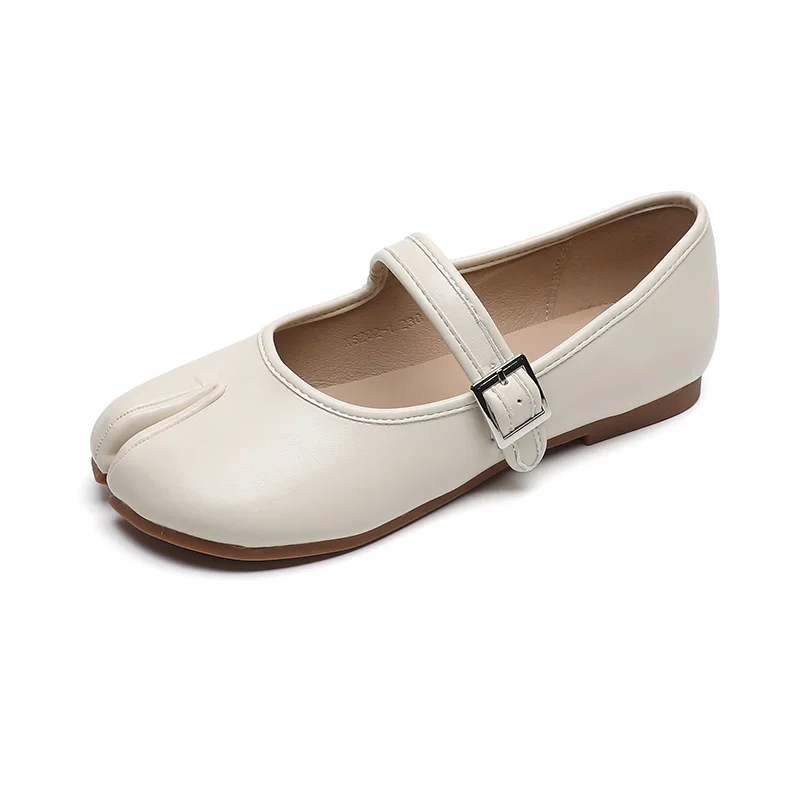 2023 New Spring Women Sandals New Split Toe Mary Jane Flats Ladies Pumps Female Retro Vintage Girl Daily Novelty flats Shoes
2023 New Spring Women Sandals New Split Toe Mary Jane Flats Ladies Pumps Female Retro Vintage Girl Daily Novelty flats Shoes