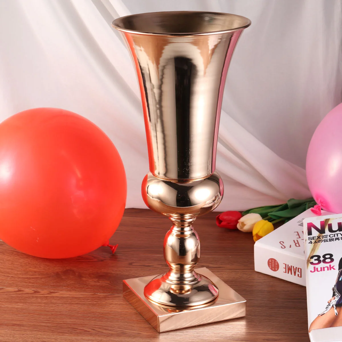 Flower Rack, Metal Stand Flower Vase Wedding Centerpiece Road Candlestick for Home Table Decoration Wedding
Flower Rack, Metal Stand Flower Vase Wedding Centerpiece Road Candlestick for Home Table Decoration Wedding