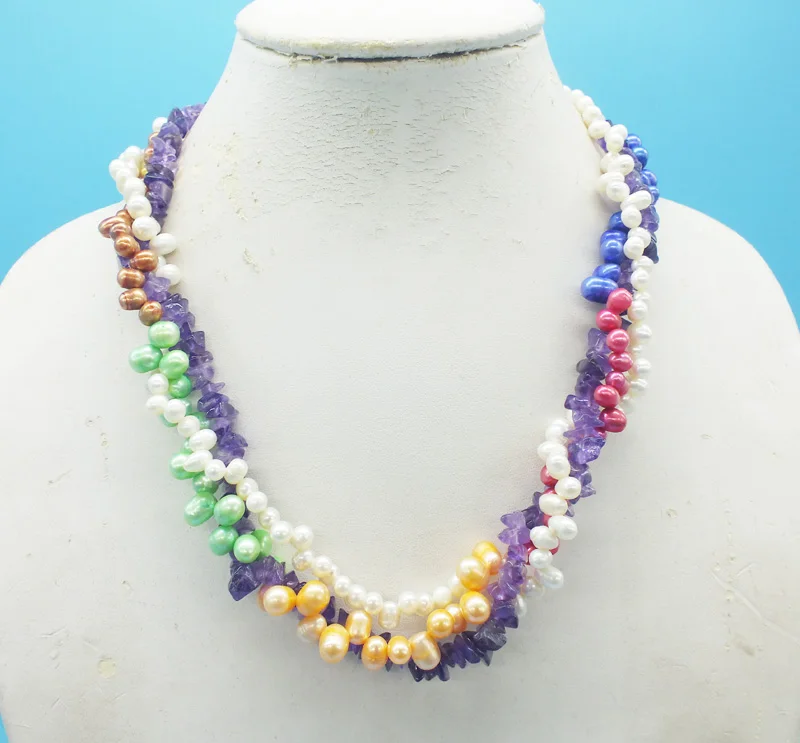 Pretty ! Natural Pearl Necklace 18 " 
Pretty ! Natural Pearl Necklace 18 "