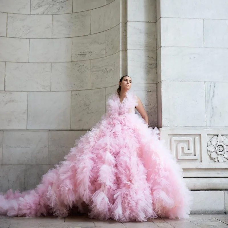 Beautiful Prom Dresses 2022 Ball Gown Robes De Soiree abendkleider Ruffle Extra Lush Pink Evening Gowns Vestido De Festa
Beautiful Prom Dresses 2022 Ball Gown Robes De Soiree abendkleider Ruffle Extra Lush Pink Evening Gowns Vestido De Festa