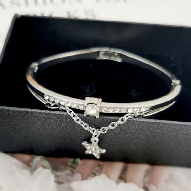 Retro Stars Bracelets for Women Korean Version Fashion Fine Jewelry Wedding Jewelry Elegant Holiday Gifts Fashion Accessories
Retro Stars Bracelets for Women Korean Version Fashion Fine Jewelry Wedding Jewelry Elegant Holiday Gifts Fashion Accessories
