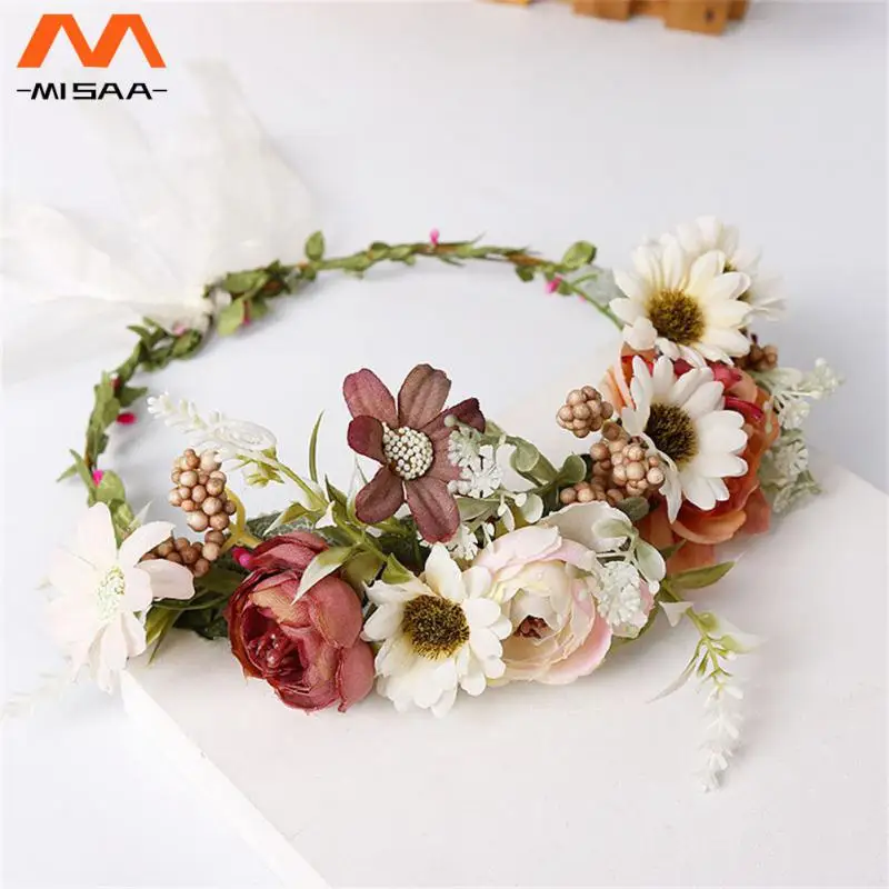 Garland Diy Christmas Wreath Flower Headband Romantic Wedding Band Wedding Headband Pearl Hair Headwear Tiaras Bridal Hair Band
Garland Diy Christmas Wreath Flower Headband Romantic Wedding Band Wedding Headband Pearl Hair Headwear Tiaras Bridal Hair Band