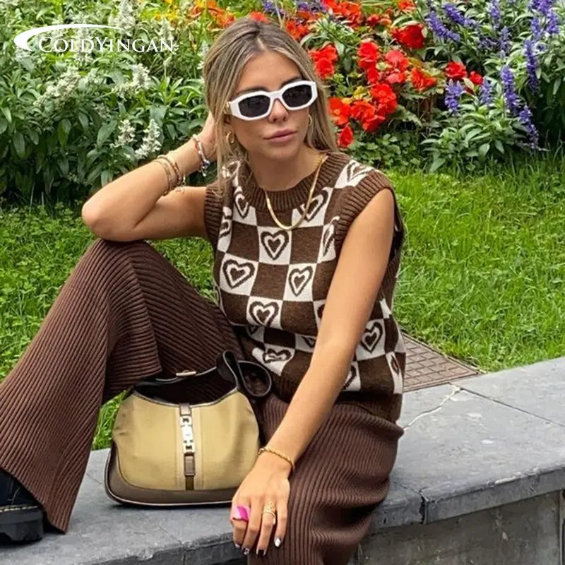 ColdYingan y2k Heart Print Tank Tops Knitted Retro Brown Jumpers Grunge Sleeveless Vest Women Harajuku Prepply Sweats Autumn
ColdYingan y2k Heart Print Tank Tops Knitted Retro Brown Jumpers Grunge Sleeveless Vest Women Harajuku Prepply Sweats Autumn