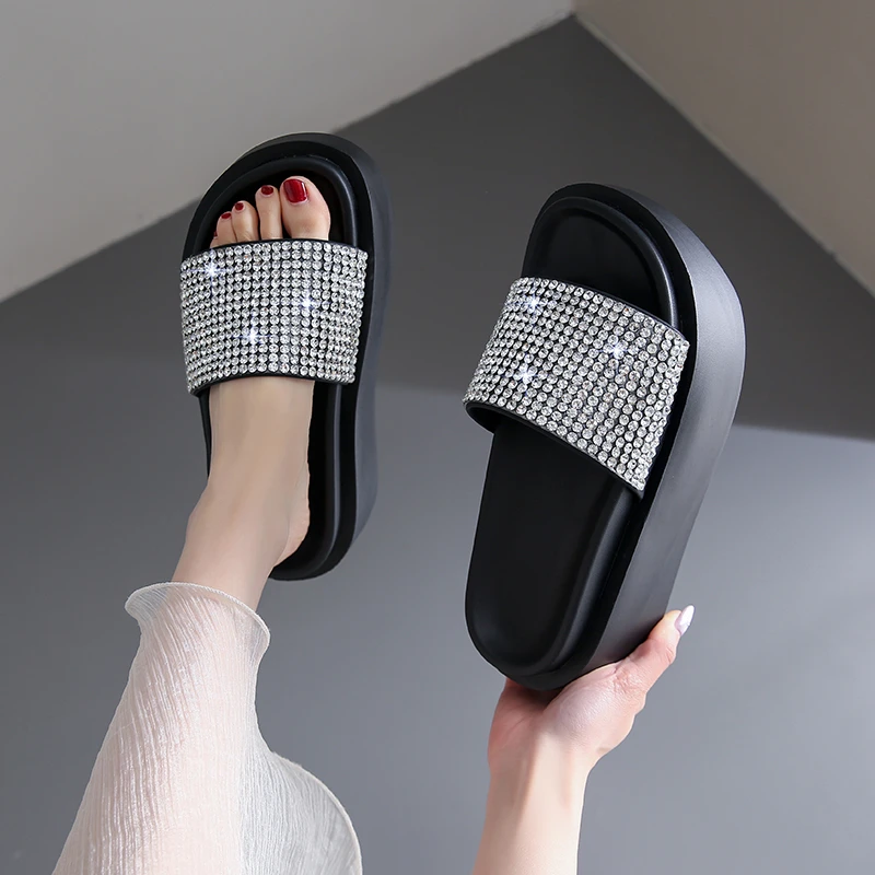 Women's Shoes 2023 High Quality Modern Slippers Women's Slippers Fashion Casual Slippers Women Diamond Sponge Bottom Shoes Women
Women's Shoes 2023 High Quality Modern Slippers Women's Slippers Fashion Casual Slippers Women Diamond Sponge Bottom Shoes Women