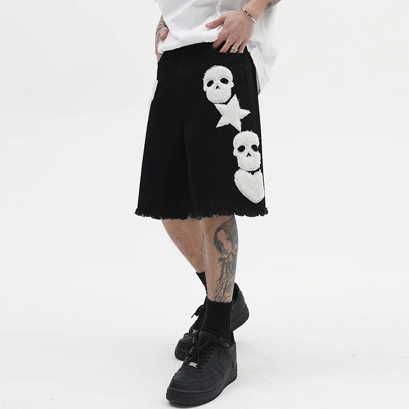 Retro Skull Stars Embroidery Distressed Summer Denim Shorts Mens High Street Washed Ripped Casual Jeans Five Point Pants
Retro Skull Stars Embroidery Distressed Summer Denim Shorts Mens High Street Washed Ripped Casual Jeans Five Point Pants