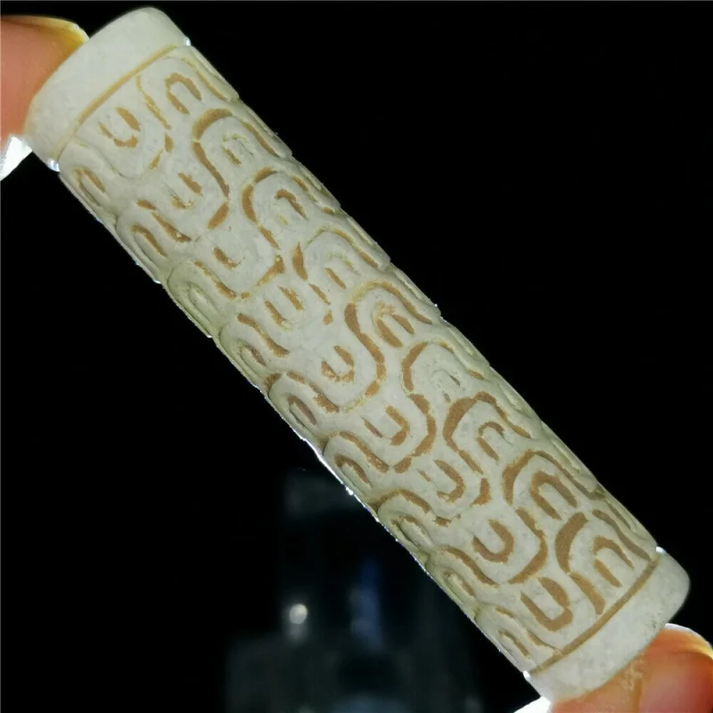 Китайская белая редкая Нефритовая нефритовая подвеска ручной работы ожерелье статуя облачный столб 
Китайская белая редкая Нефритовая нефритовая подвеска ручной работы ожерелье статуя облачный столб