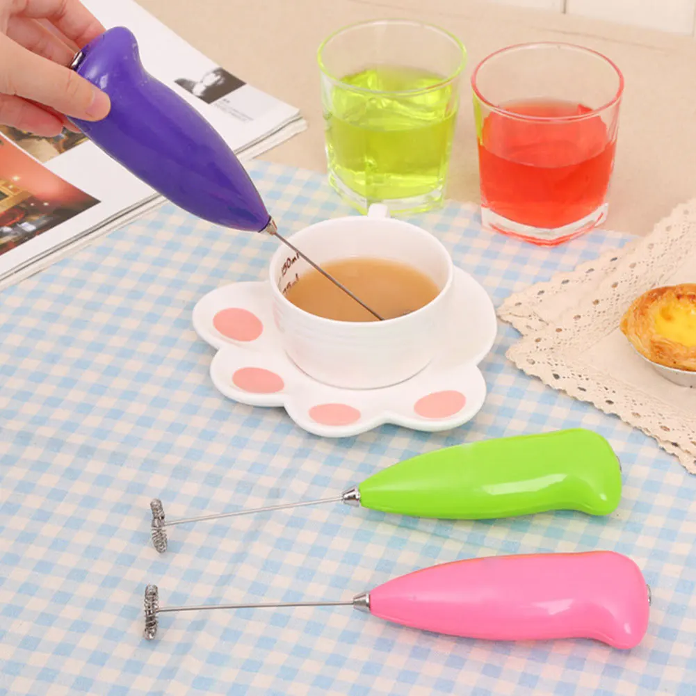 1Pcs Mini Stainless Electric Handheld Egg Beater Household Kitchen Steel Coffee Milk Tea Blender Beat up the Cream Stirring
1Pcs Mini Stainless Electric Handheld Egg Beater Household Kitchen Steel Coffee Milk Tea Blender Beat up the Cream Stirring