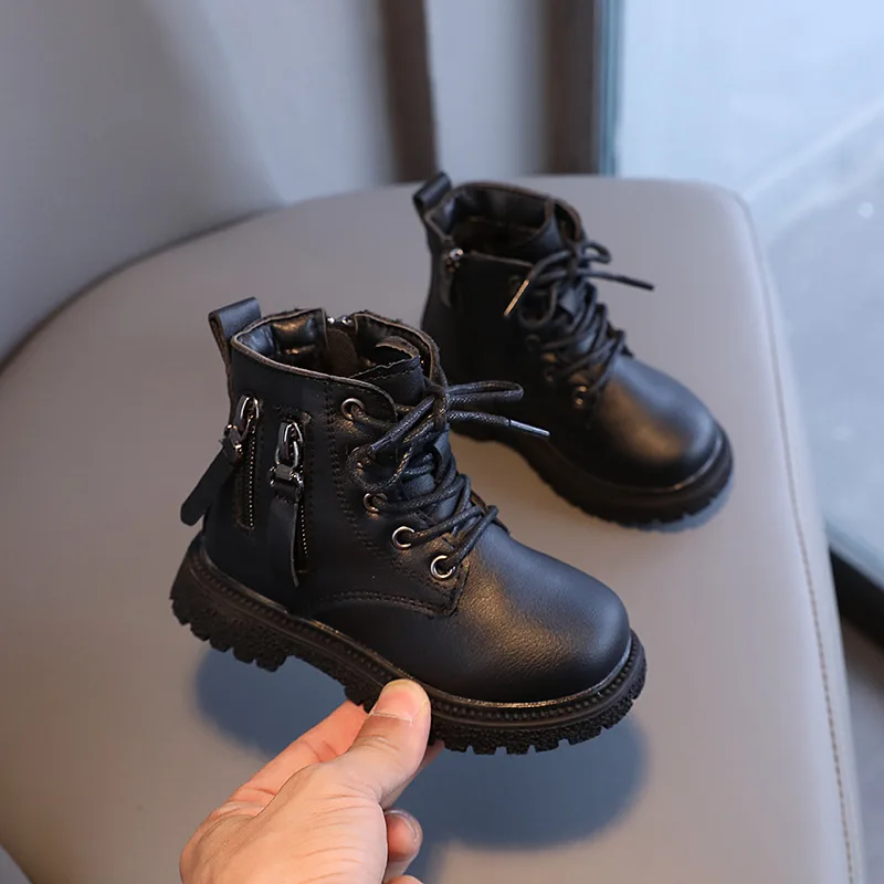 Children Casual Shoes Autumn Winter Martin Boots Boys Shoes Fashion Leather Soft Anti Slip Girls Boots 21-30 Sport Running Shoes
Children Casual Shoes Autumn Winter Martin Boots Boys Shoes Fashion Leather Soft Anti Slip Girls Boots 21-30 Sport Running Shoes