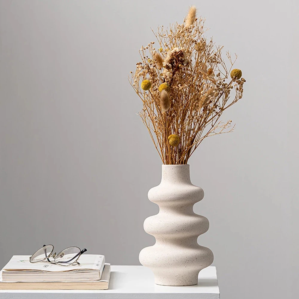 Nordic Ceramic Vase,Beige Plant Pot Home Decor,Flower Arrangement Garden Living Room Office Desktop Decoration Crafts Accessorie
Nordic Ceramic Vase,Beige Plant Pot Home Decor,Flower Arrangement Garden Living Room Office Desktop Decoration Crafts Accessorie