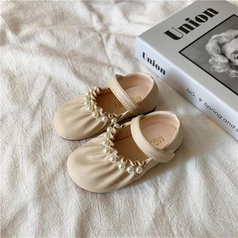 New Children Girls Leather Shoes Baby Toddler Princess Casual Breathable Student Dance Performance Kids Shoes 02C
New Children Girls Leather Shoes Baby Toddler Princess Casual Breathable Student Dance Performance Kids Shoes 02C