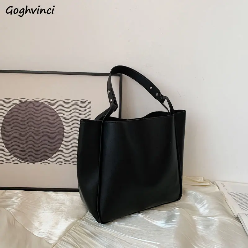 PU Leather Shoulder Bags Women Underarm Large Capacity Totes Elegant All-match Handbags Retro Leisure Texture Shopping Portable
PU Leather Shoulder Bags Women Underarm Large Capacity Totes Elegant All-match Handbags Retro Leisure Texture Shopping Portable