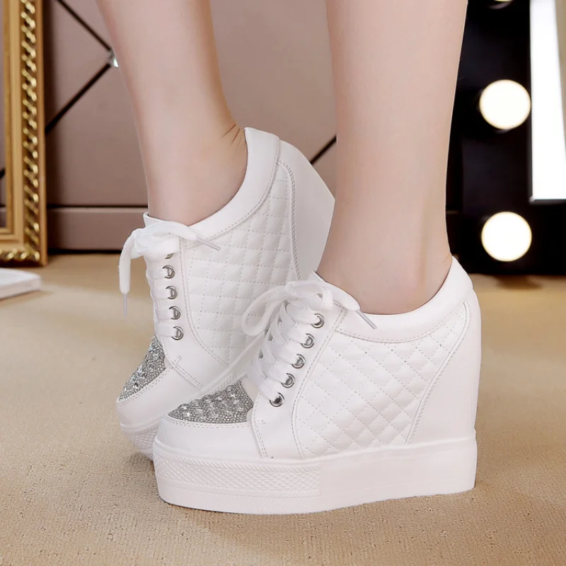 Retro Genuine Leather 11cm Women Summer Shoes Wedge Sneakers Platform High Heel Hollow Breathable Slipon single shoes Pump
Retro Genuine Leather 11cm Women Summer Shoes Wedge Sneakers Platform High Heel Hollow Breathable Slipon single shoes Pump
