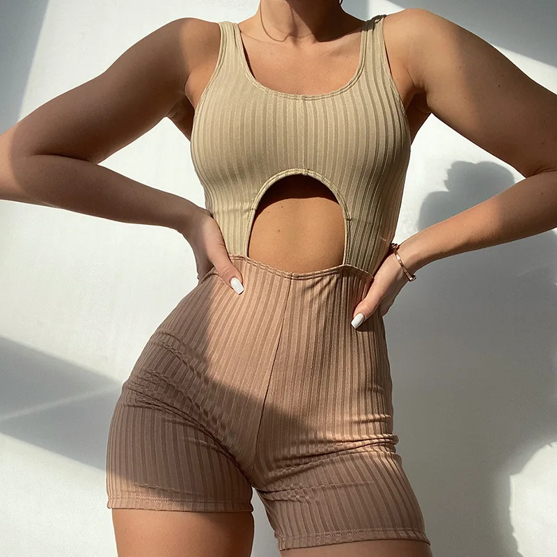 Women Swimwear Sexy One Piece High-end Swimsuit Bathing Suit Lady halterneck Elegant Swimweaer Conservative swimsuit neon green
Women Swimwear Sexy One Piece High-end Swimsuit Bathing Suit Lady halterneck Elegant Swimweaer Conservative swimsuit neon green
