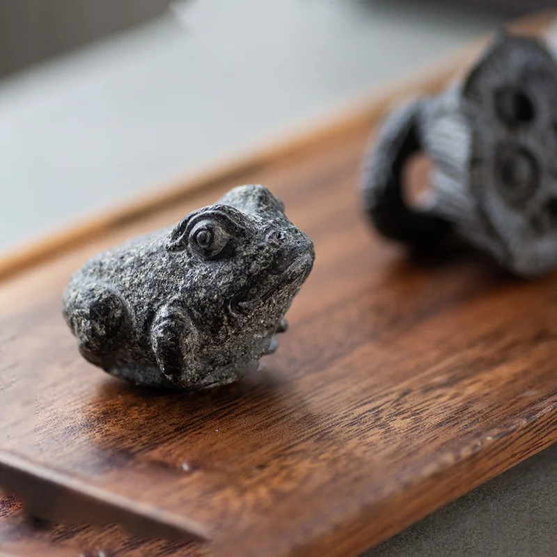 Creative Lucky Frog Statue Tea Pet Animal Figurine Stone Teaware Desk Table Mini Tea Pet Home Decor Ornament Handmade
Creative Lucky Frog Statue Tea Pet Animal Figurine Stone Teaware Desk Table Mini Tea Pet Home Decor Ornament Handmade