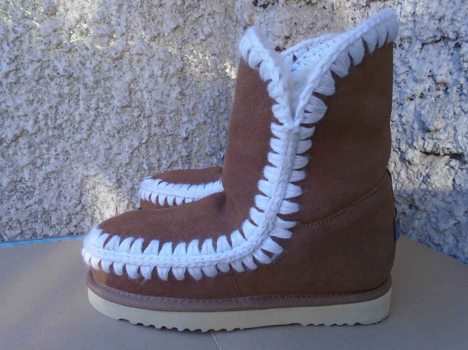 Eioupi Top Mou Winter Women Snow Mid Inner Heel Boots Real Man Made Fur Cow Leather Casual Thread Sewing Ankle Flat 22yz01
Eioupi Top Mou Winter Women Snow Mid Inner Heel Boots Real Man Made Fur Cow Leather Casual Thread Sewing Ankle Flat 22yz01