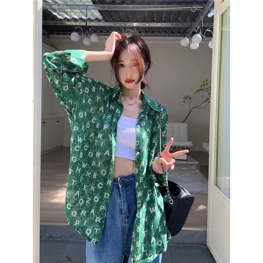 Design Letter Print Long Sleeve T-Shirt Urban Chic Woman Blouse Loose Casual Sunscreen Thin Summer Women's Clothing Vintage
Design Letter Print Long Sleeve T-Shirt Urban Chic Woman Blouse Loose Casual Sunscreen Thin Summer Women's Clothing Vintage