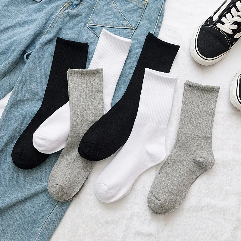 Man Sock Autumn Winter Middle Tube Socks Fashion Classic Solid Color Cotton Socks Trend Sports Socks harajuku
Man Sock Autumn Winter Middle Tube Socks Fashion Classic Solid Color Cotton Socks Trend Sports Socks harajuku