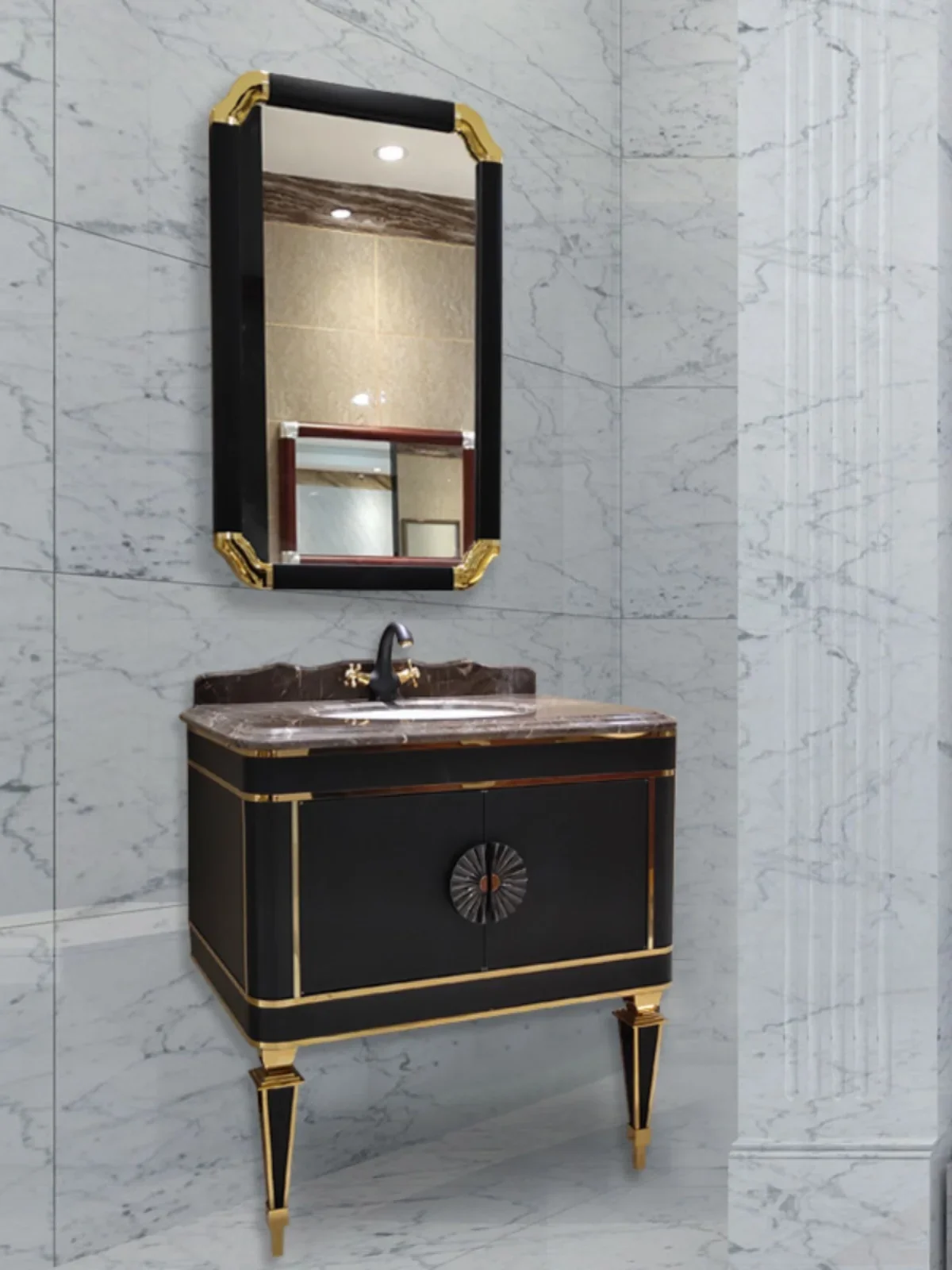 Customized Light Luxury Bathroom Cabinet Combination Washbasin Bathroom Simple Modern Small Apartment Stainless Steel Floor
Customized Light Luxury Bathroom Cabinet Combination Washbasin Bathroom Simple Modern Small Apartment Stainless Steel Floor