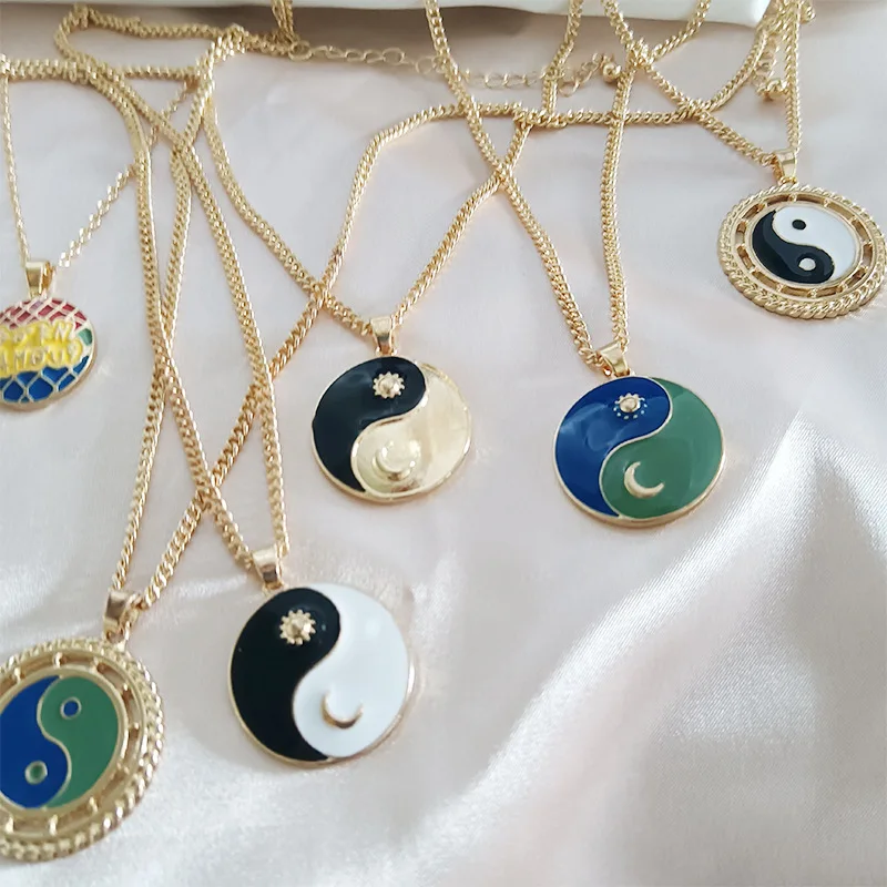 Trend New Tai Chi Necklace Gold-plated Color Drop Oil Alloy Necklace Gossip Pendant Popular Jewelry Retro Bamboo Chain Decor
Trend New Tai Chi Necklace Gold-plated Color Drop Oil Alloy Necklace Gossip Pendant Popular Jewelry Retro Bamboo Chain Decor