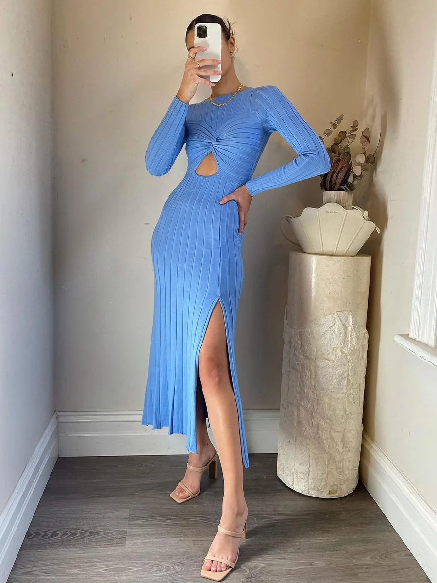 Elegant Blue Wide Rib Knitted Dress for Women 2023 Autumn Sexy Twist Hollow Out Maxi Dress Long Sleeve Split Dress Party Outfits
Elegant Blue Wide Rib Knitted Dress for Women 2023 Autumn Sexy Twist Hollow Out Maxi Dress Long Sleeve Split Dress Party Outfits