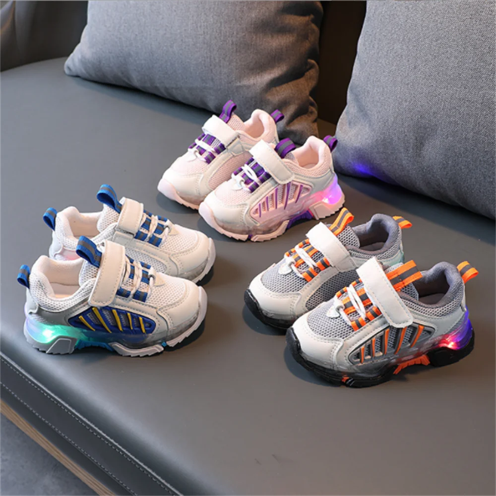2022 Spring and Autumn New LED Lighting Shoes Boys and Girls Lighting Sports Shoes Casual Shoes Baby Children's Shoes 
2022 Spring and Autumn New LED Lighting Shoes Boys and Girls Lighting Sports Shoes Casual Shoes Baby Children's Shoes