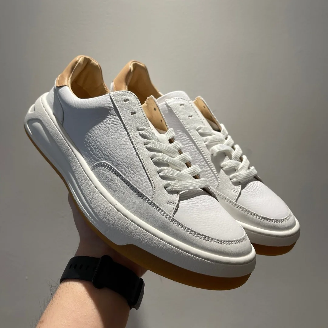 Роскошная брендовая Новая летняя кожаная доска универсальная Корейская маленькая белая для мужчин Спортивная повседневная обувь увеличен... 
Роскошная брендовая Новая летняя кожаная доска универсальная Корейская маленькая белая для мужчин Спортивная повседневная обувь увеличен...