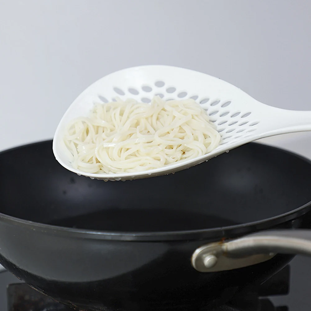 Kitchen Noodle Blanching Sieve Colander Long Handle Round Mesh Spoon Draining Noodle Scoop Leaky Net
Kitchen Noodle Blanching Sieve Colander Long Handle Round Mesh Spoon Draining Noodle Scoop Leaky Net
