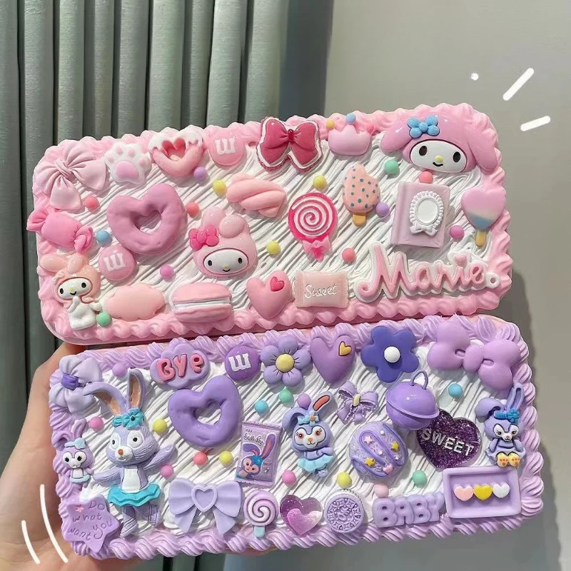 Sanrio аниме My Melody Cinnamoroll, милый мультяшный Крем «сделай сам», клей для письма, фотография, Набор для творчества, ручка, коробка для студентов
Sanrio аниме My Melody Cinnamoroll, милый мультяшный Крем «сделай сам», клей для письма, фотография, Набор для творчества, ручка, коробка для студентов