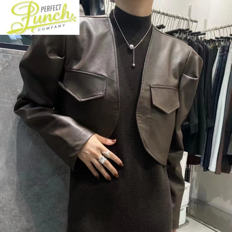 PU Casual Short Leather Black Coat Women Leather Jackets for Women Fashion Korean Motorcycle Jacket Elegant Woman Coat Zm1493
PU Casual Short Leather Black Coat Women Leather Jackets for Women Fashion Korean Motorcycle Jacket Elegant Woman Coat Zm1493