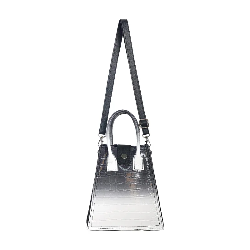 Designer brand 2022 new PU Messenger small bag irregular gradient crocodile phone bag cool small bag
Designer brand 2022 new PU Messenger small bag irregular gradient crocodile phone bag cool small bag