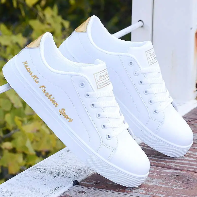 2022 Autumn Men Casual Shoes Winter Men's Board Shoes Light Sports Shoes Men Tennis Sneaker Soft White Shoes Male Flat Shoes
2022 Autumn Men Casual Shoes Winter Men's Board Shoes Light Sports Shoes Men Tennis Sneaker Soft White Shoes Male Flat Shoes
