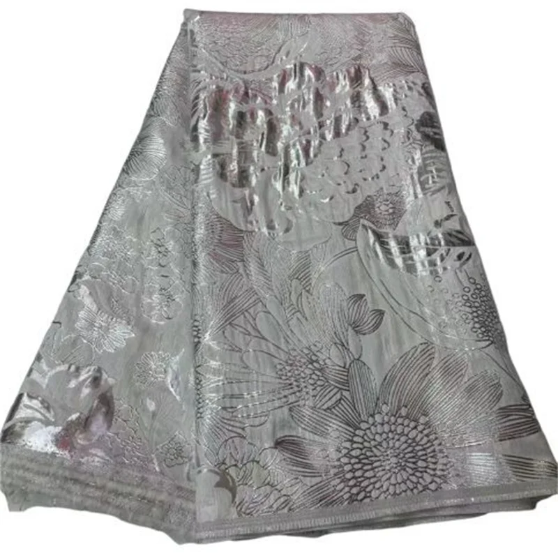 African Tulle Lace Fabrics 5 Yards 2022 Silver Nigerian Gild Jacquard Brocade Lace High Quality For Party Wedding Cloth
African Tulle Lace Fabrics 5 Yards 2022 Silver Nigerian Gild Jacquard Brocade Lace High Quality For Party Wedding Cloth