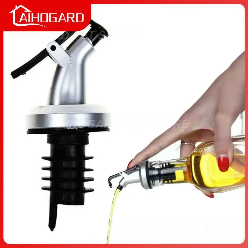 

3pcs Olive Oil Sprayer Vinegar Bottles Can ABS Lock Plug Seal Leak-proof Food Grade Plastic Nozzle Sprayer Liquor Dispenser