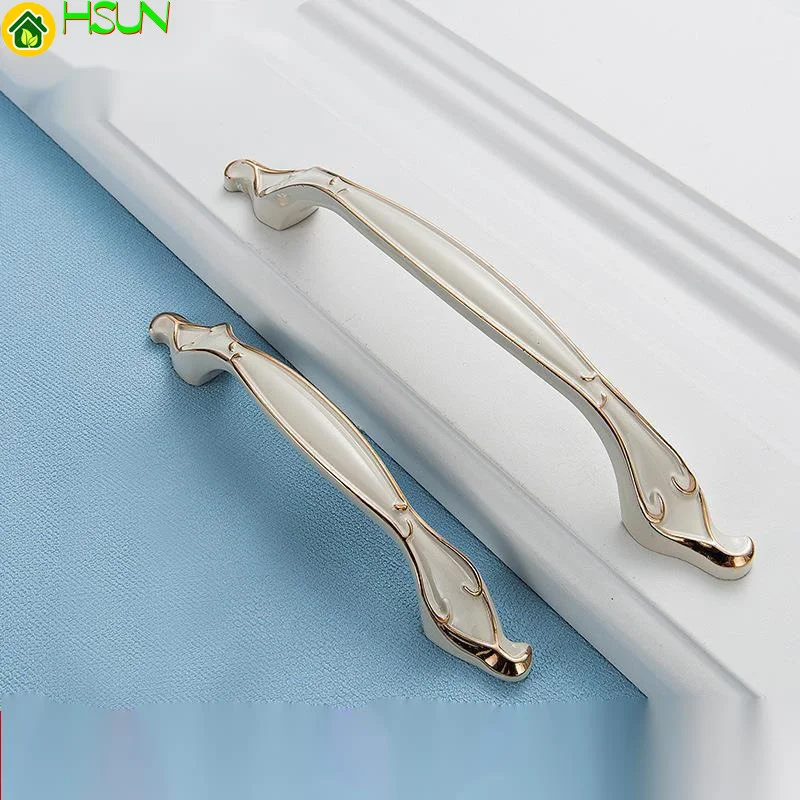 European door handle modern simple wardrobe cabinet shoe cabinet furniture chinese drawer 
European door handle modern simple wardrobe cabinet shoe cabinet furniture chinese drawer